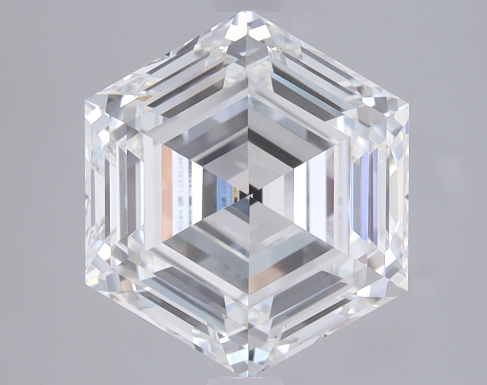 3 CT Hexagonal Cut Lab Grown Diamond for Necklace or Engagement Ring | Best for Anniversary Gift | IGI Certified