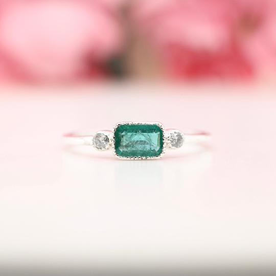 Natural Loose Emerald Shape Green Emerald Gemstone Sterling Silver Wedding Ring - JayKrishna Diamond