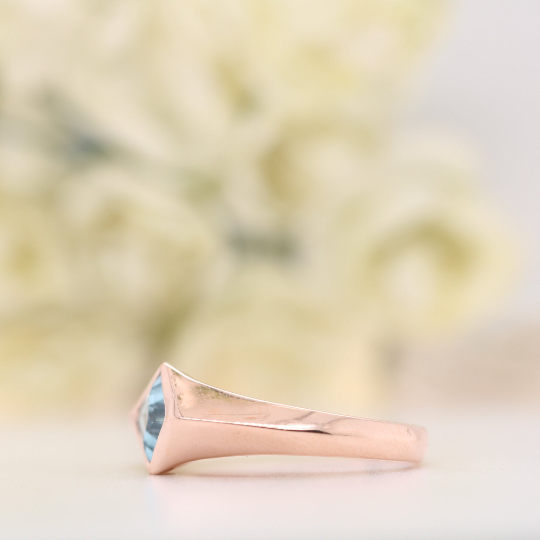 Kite Engagement Ring, Unique Kite Cut Moissanite Wedding Ring, Kite cut Alexandrite engagement ring, 14k Gold Swiss Gemstone Promise Rings - JayKrishna Diamond