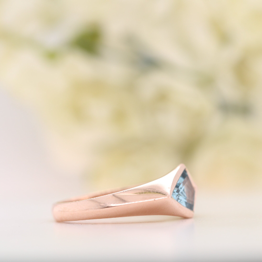 Kite Engagement Ring, Unique Kite Cut Moissanite Wedding Ring, Kite cut Alexandrite engagement ring, 14k Gold Swiss Gemstone Promise Rings - JayKrishna Diamond