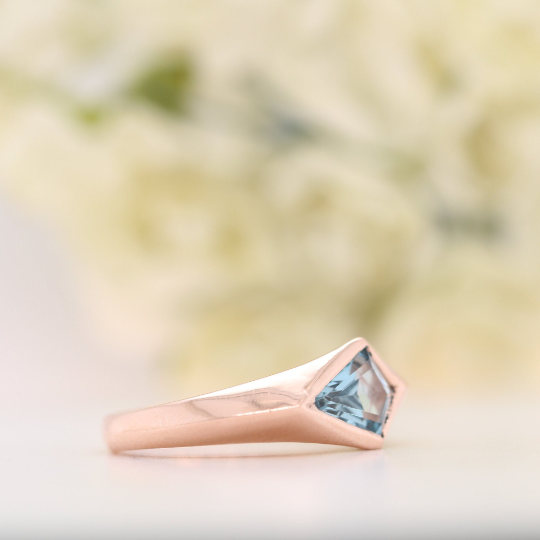 Kite Engagement Ring, Unique Kite Cut Moissanite Wedding Ring, Kite cut Alexandrite engagement ring, 14k Gold Swiss Gemstone Promise Rings - JayKrishna Diamond