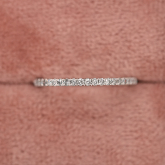 Sparkle and Contrast Salt and Pepper Round Brilliant Cut Diamond Band - JayKrishna Diamond
