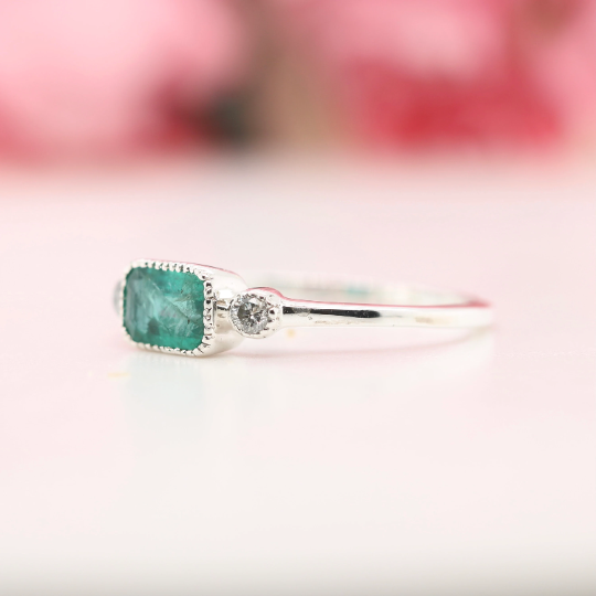 Natural Loose Emerald Shape Green Emerald Gemstone Sterling Silver Wedding Ring - JayKrishna Diamond