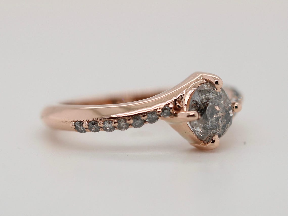 Vintage Salt and Pepper Diamond Wedding Band Half Eternity Gold Ombre Ring White Gray Black Stacking Ring