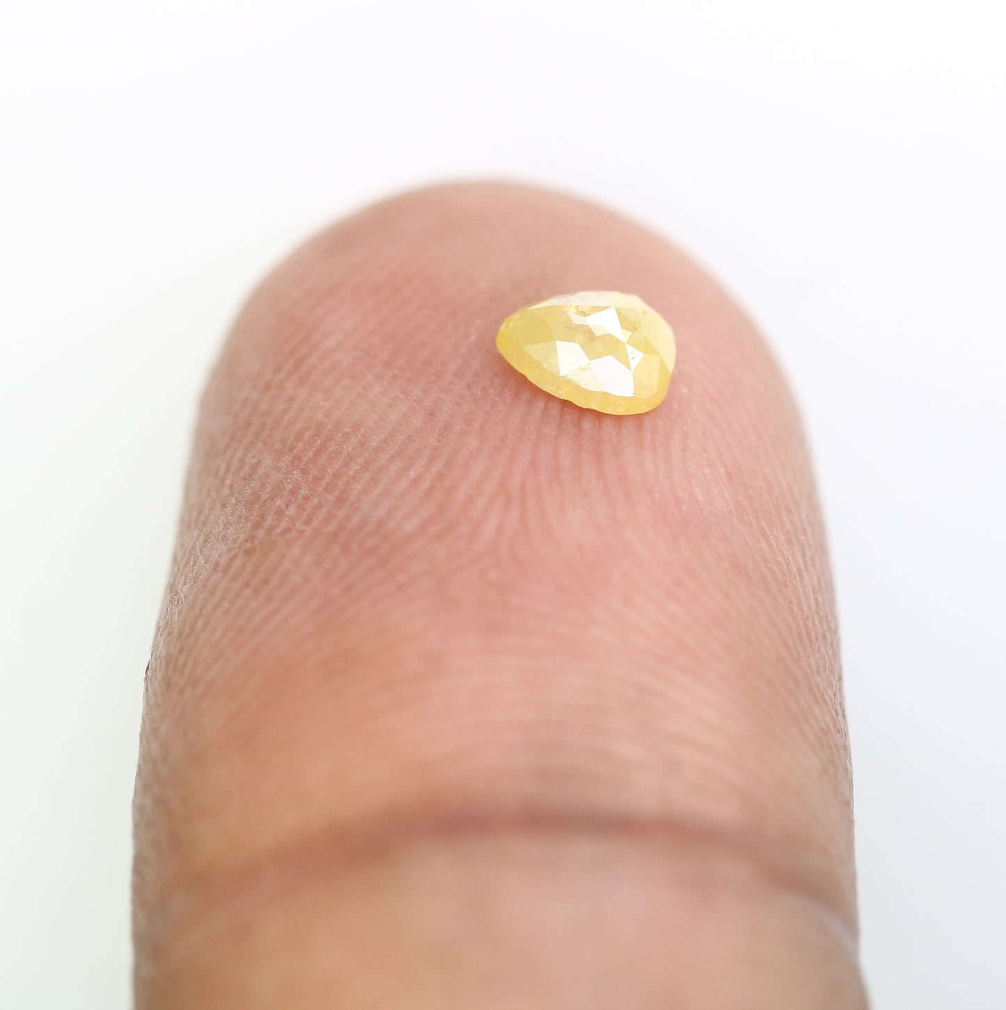 0.26 CT Fancy Yellow Pear Shape 4.40 MM Diamond – Ideal for Engagement Rings | Stunning Fancy Yellow Pear Diamond - JayKrishna Diamond