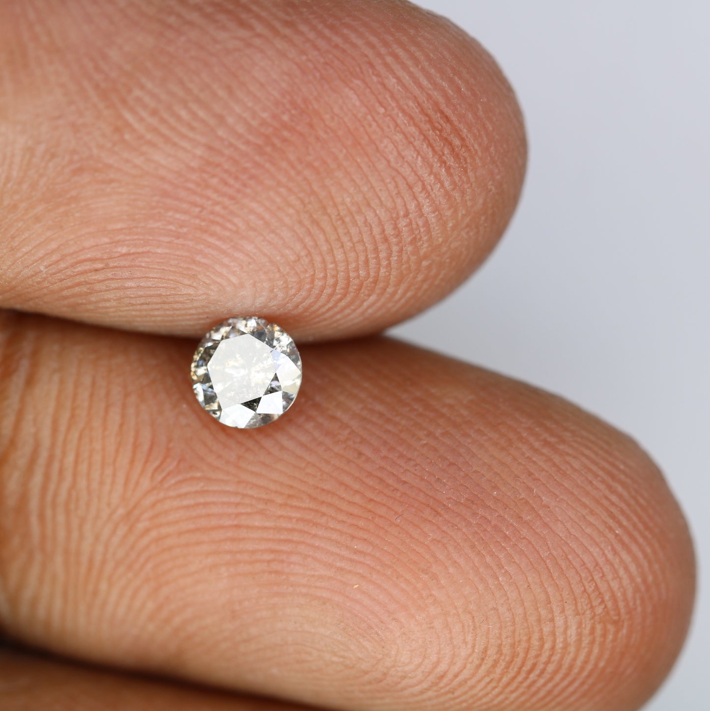 Unique 0.41 CT Salt & Pepper Round Brilliant Cut Diamond | Perfect for Engagement Rings | 4.60 x 3.00 MM - JayKrishna Diamond