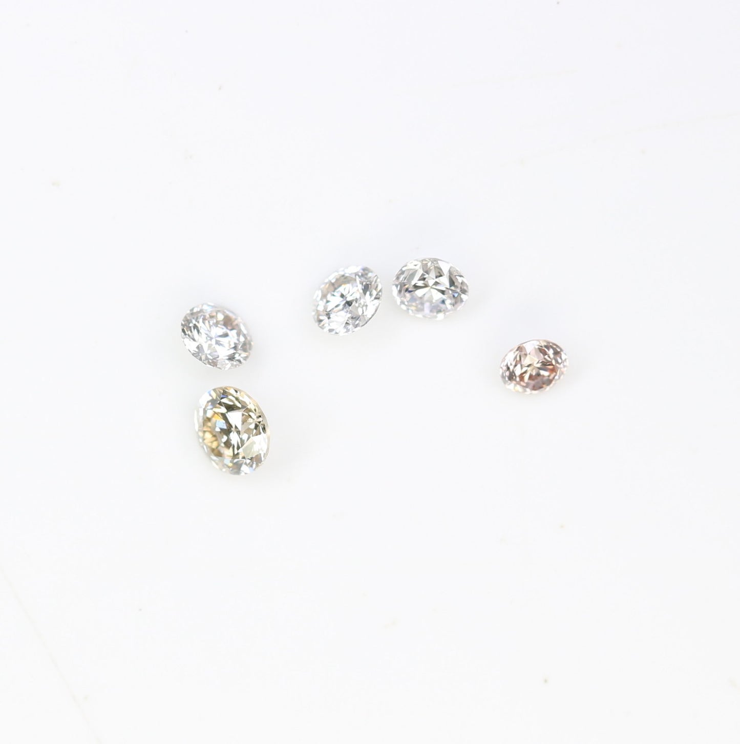 0.31 CT Fancy Mixed Light Brilliant Cut Round Diamonds (2.20 to 2.90 MM) – Ideal for Engagement Rings | Sparkling Round Diamond Jewelry - JayKrishna Diamond