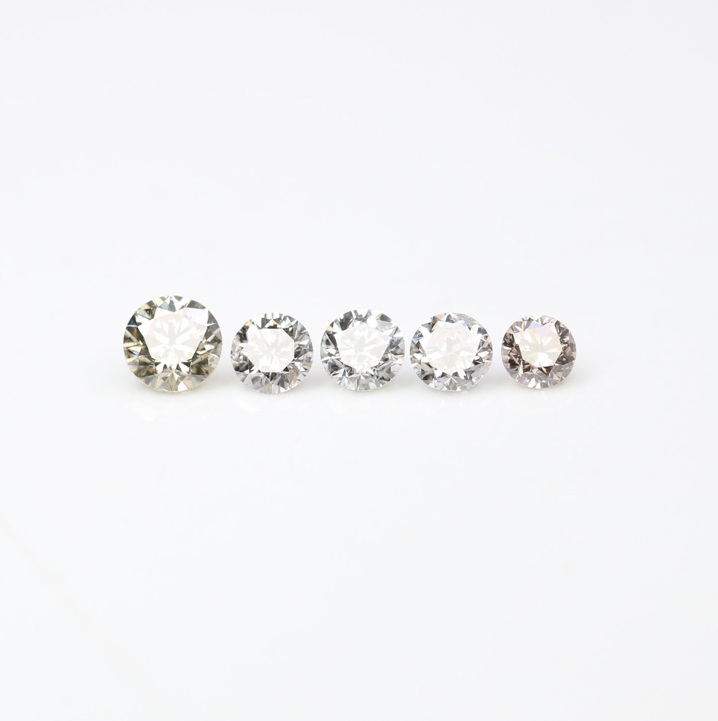 0.31 CT Fancy Mixed Light Brilliant Cut Round Diamonds (2.20 to 2.90 MM) – Ideal for Engagement Rings | Sparkling Round Diamond Jewelry - JayKrishna Diamond