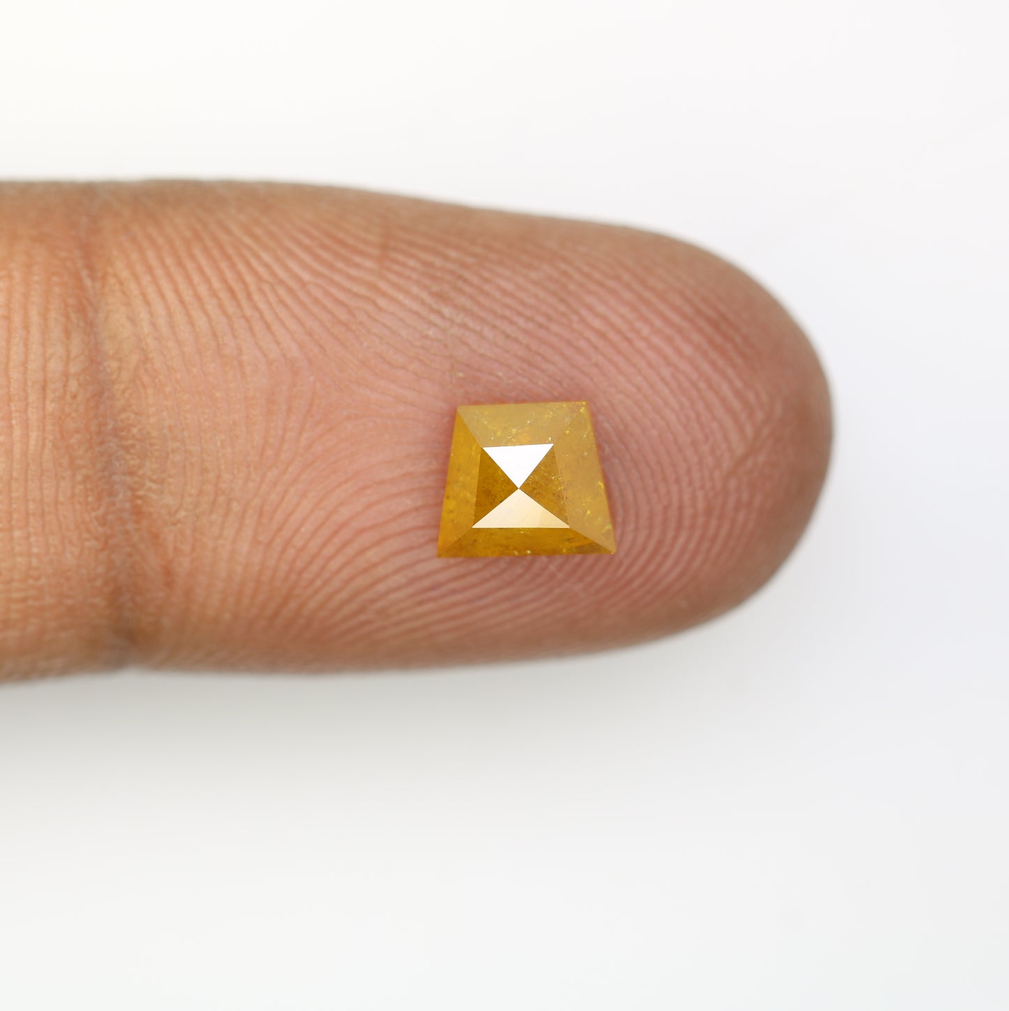 0.97 CT 5.60 MM Fancy Yellow Geometric Shape Loose Diamond For Engagement Ring - JayKrishna Diamond