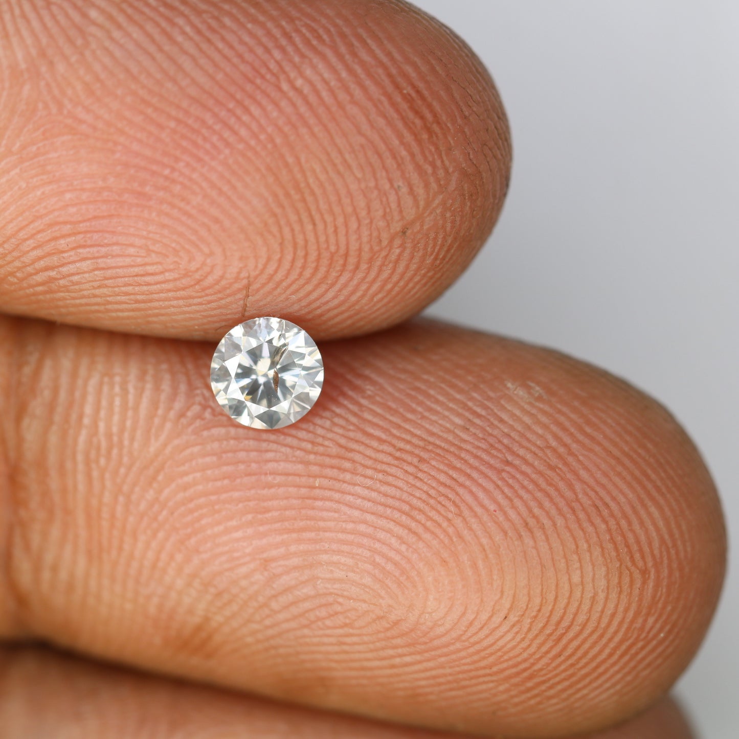 Unique 0.40 CT Salt & Pepper Round Brilliant Cut Diamond | Perfect for Wedding Rings | 4.60 x 2.90 MM - JayKrishna Diamond