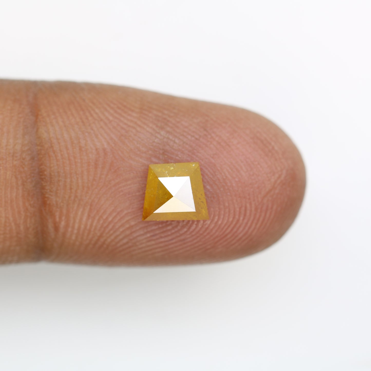 1.16 CT 5.60 MM Polished Geometric Shape Fancy Yellow Diamond For Proposal Ring - JayKrishna Diamond