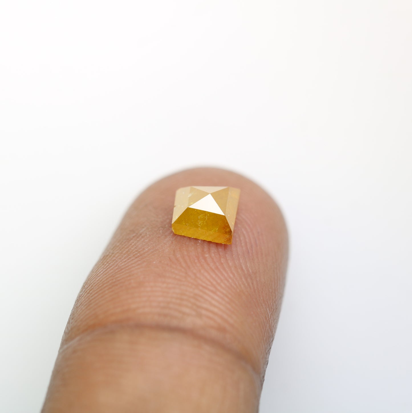 1.16 CT 5.60 MM Polished Geometric Shape Fancy Yellow Diamond For Proposal Ring - JayKrishna Diamond
