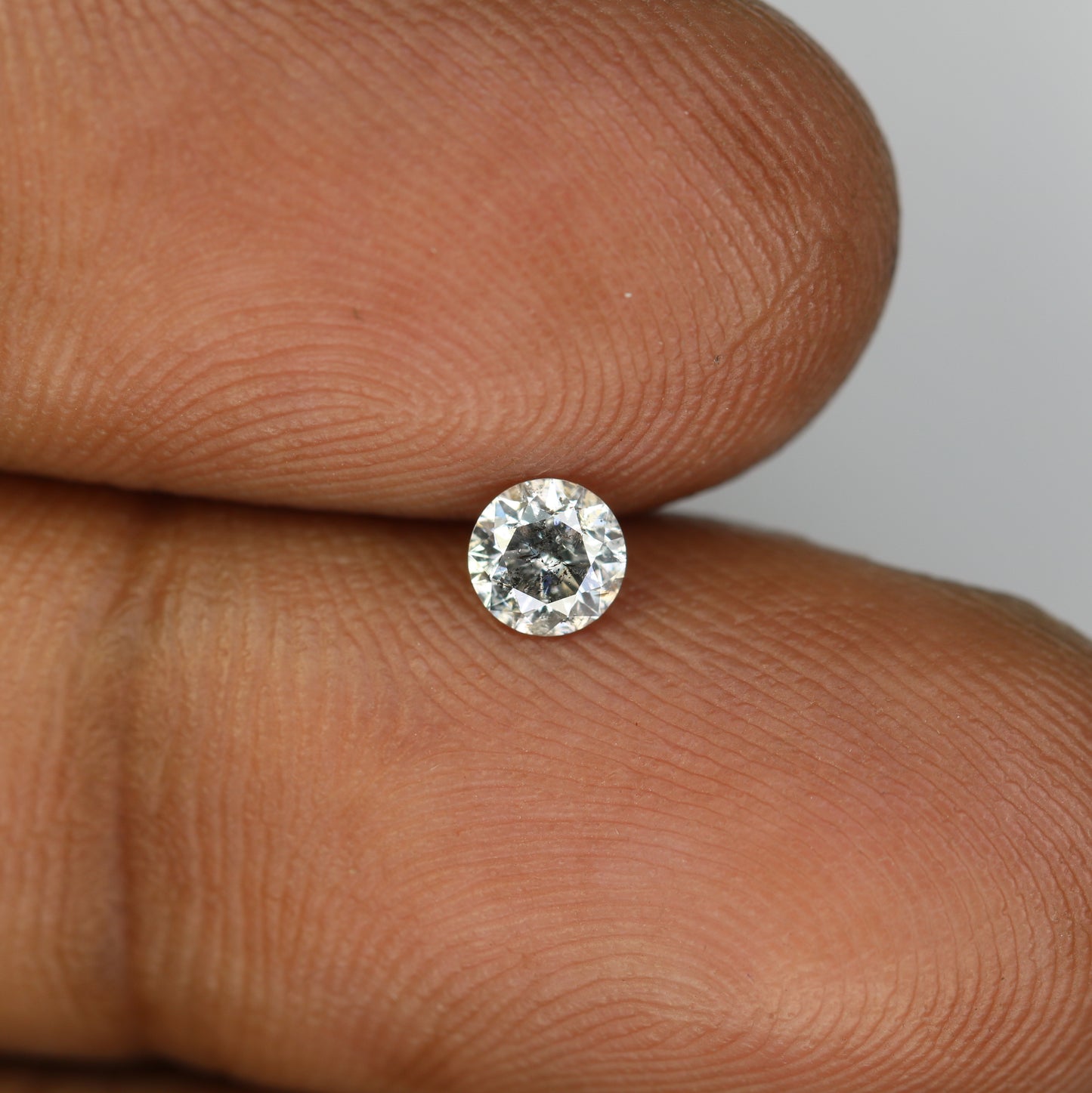 0.31 CT Natural Loose Round Brilliant Cut Salt and Pepper Diamond – Perfect for Galaxy Rings | Unique Salt and Pepper Round Diamond - JayKrishna Diamond
