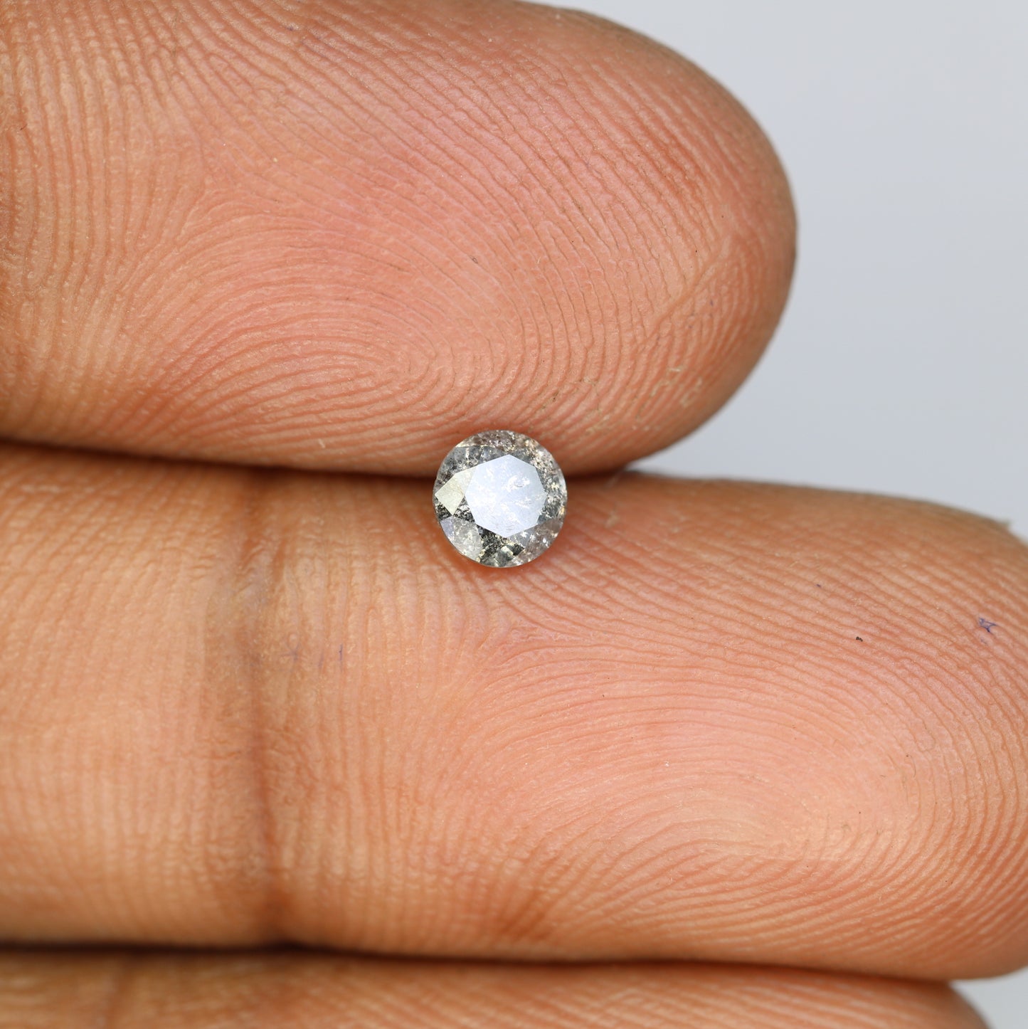 Round Brilliant Cut Diamond 0.39 Carat Natural Loose Salt And Pepper Diamond - JayKrishna Diamond