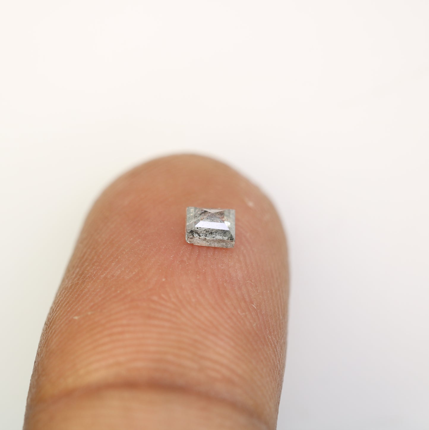 0.26 CT Baguette Shape Salt and Pepper Diamond – Perfect for Engagement Rings | Distinctive Salt and Pepper Diamond Jewelry - JayKrishna Diamond