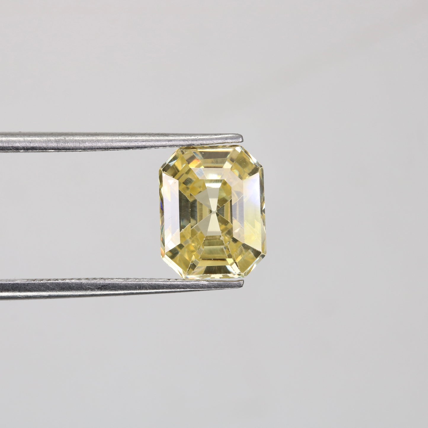 4.26 CT 7.00 MM Emerald Shape Yellow Citrine Loose Gemstone For Wedding Ring - JayKrishna Diamond