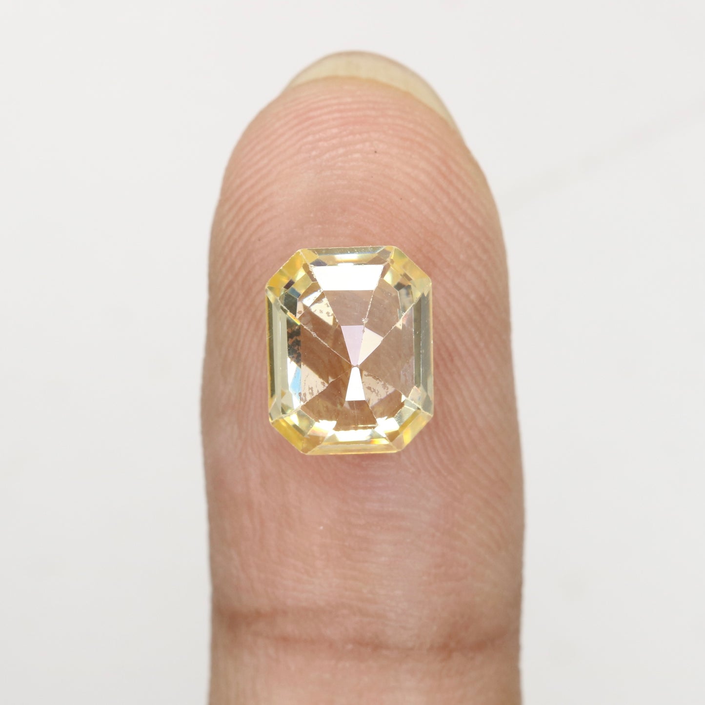 4.26 CT 7.00 MM Emerald Shape Yellow Citrine Loose Gemstone For Wedding Ring - JayKrishna Diamond
