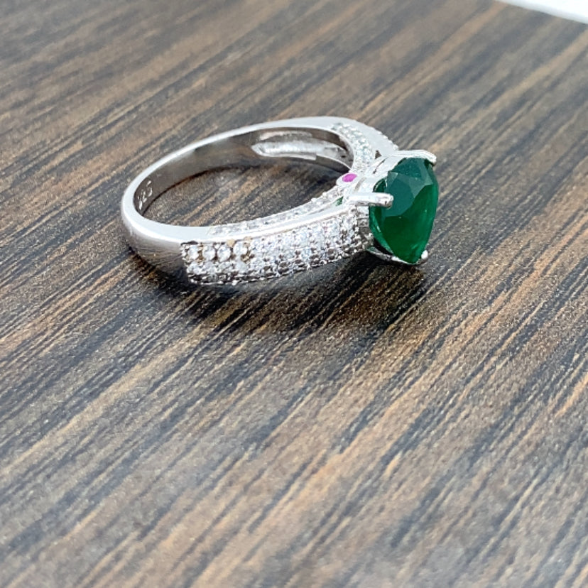 Heart-Shape Emerald Ring / 14k Solitaire Emerald Ring / Promise Ring / 14k Gold Stackable Emerald Ring Fine Jewelry - JayKrishna Diamond
