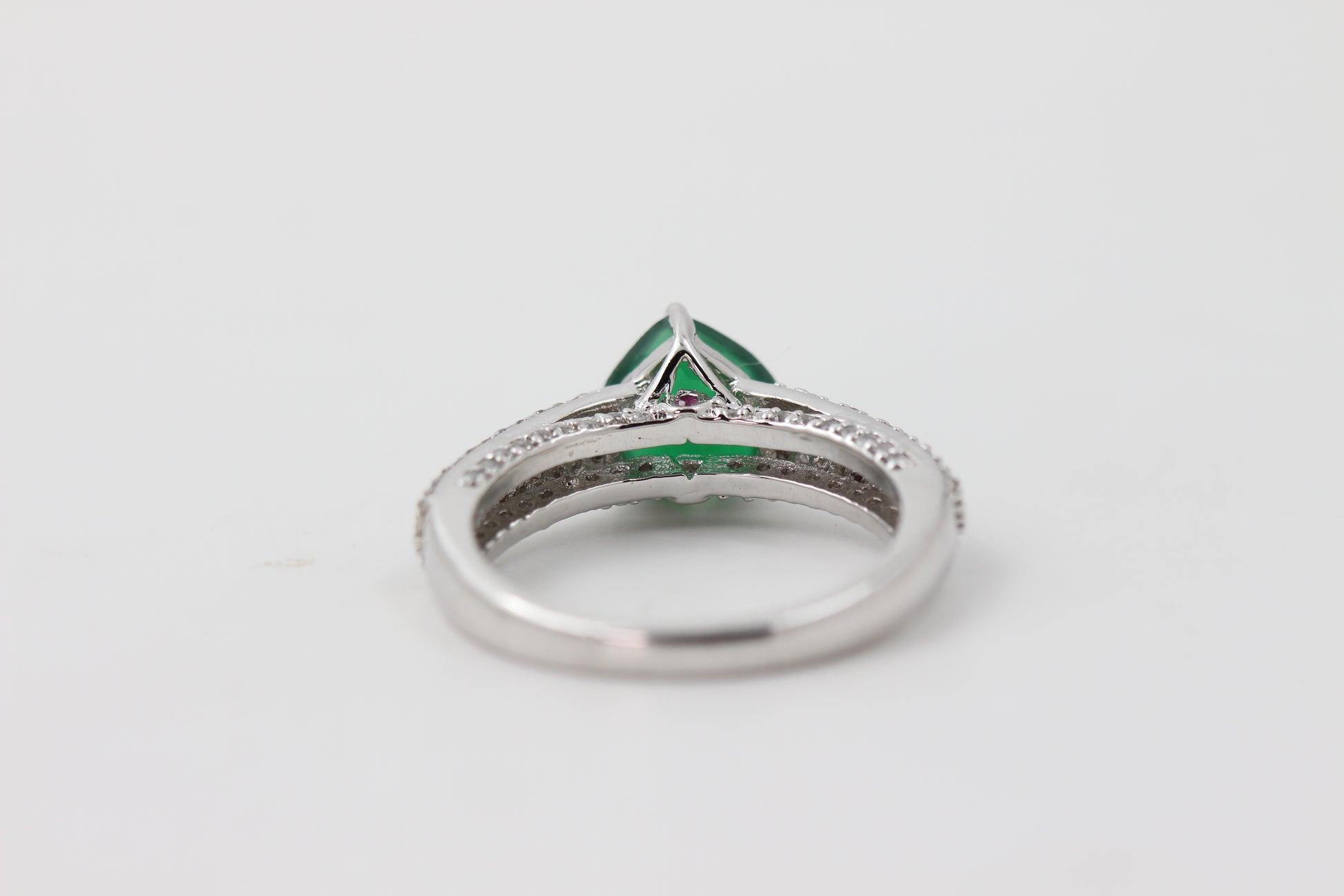 Heart-Shape Emerald Ring / 14k Solitaire Emerald Ring / Promise Ring / 14k Gold Stackable Emerald Ring Fine Jewelry - JayKrishna Diamond