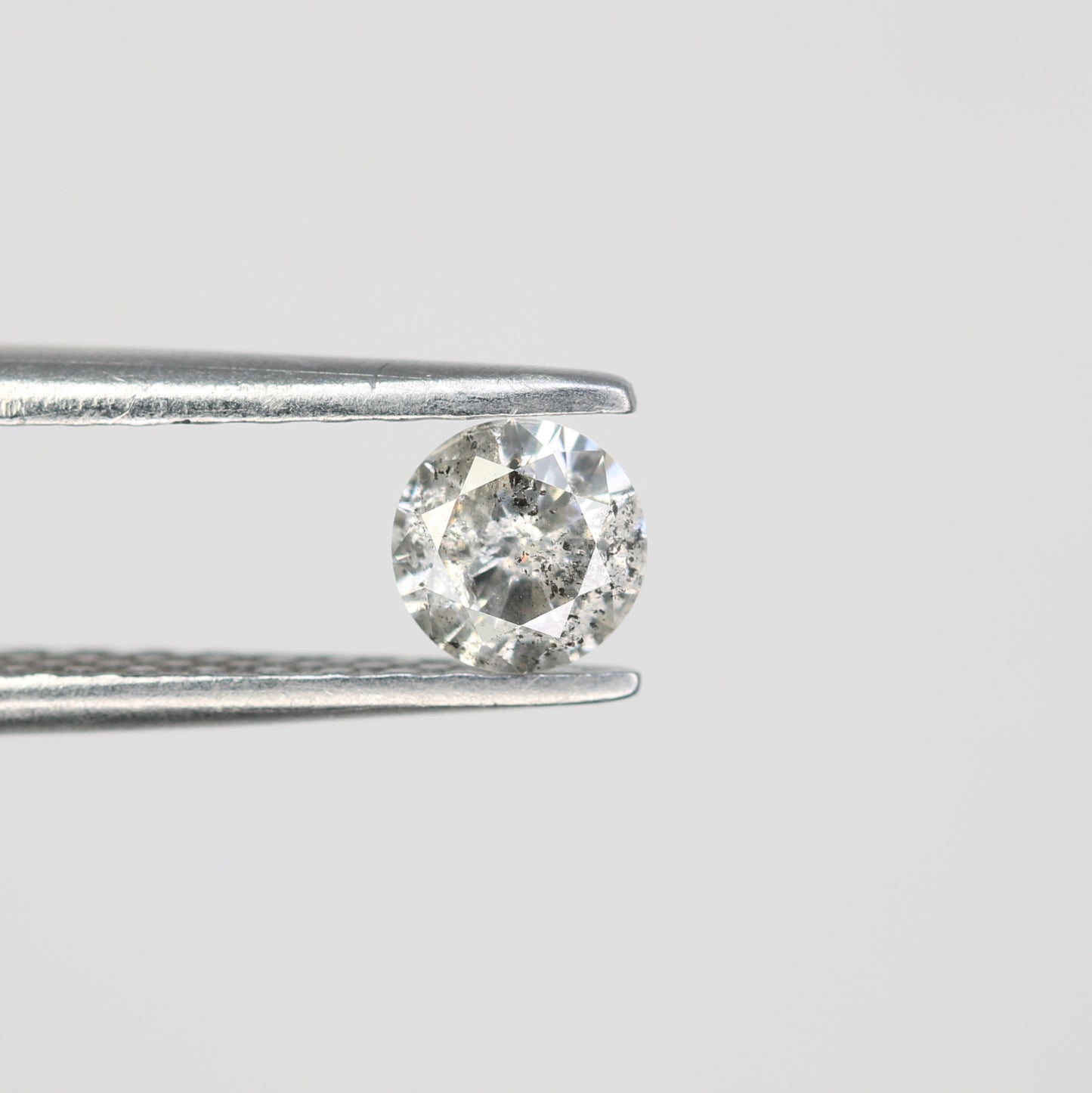 0.32 Carat Natural Salt and Pepper Round Brilliant Cut Diamond – Unique and Sparkling Salt and Pepper Diamond - JayKrishna Diamond