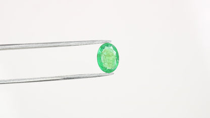 0.91 CT 8.15 CT Natural Green Emerald Oval Shape Fancy Gemstone For Statement Jewelry