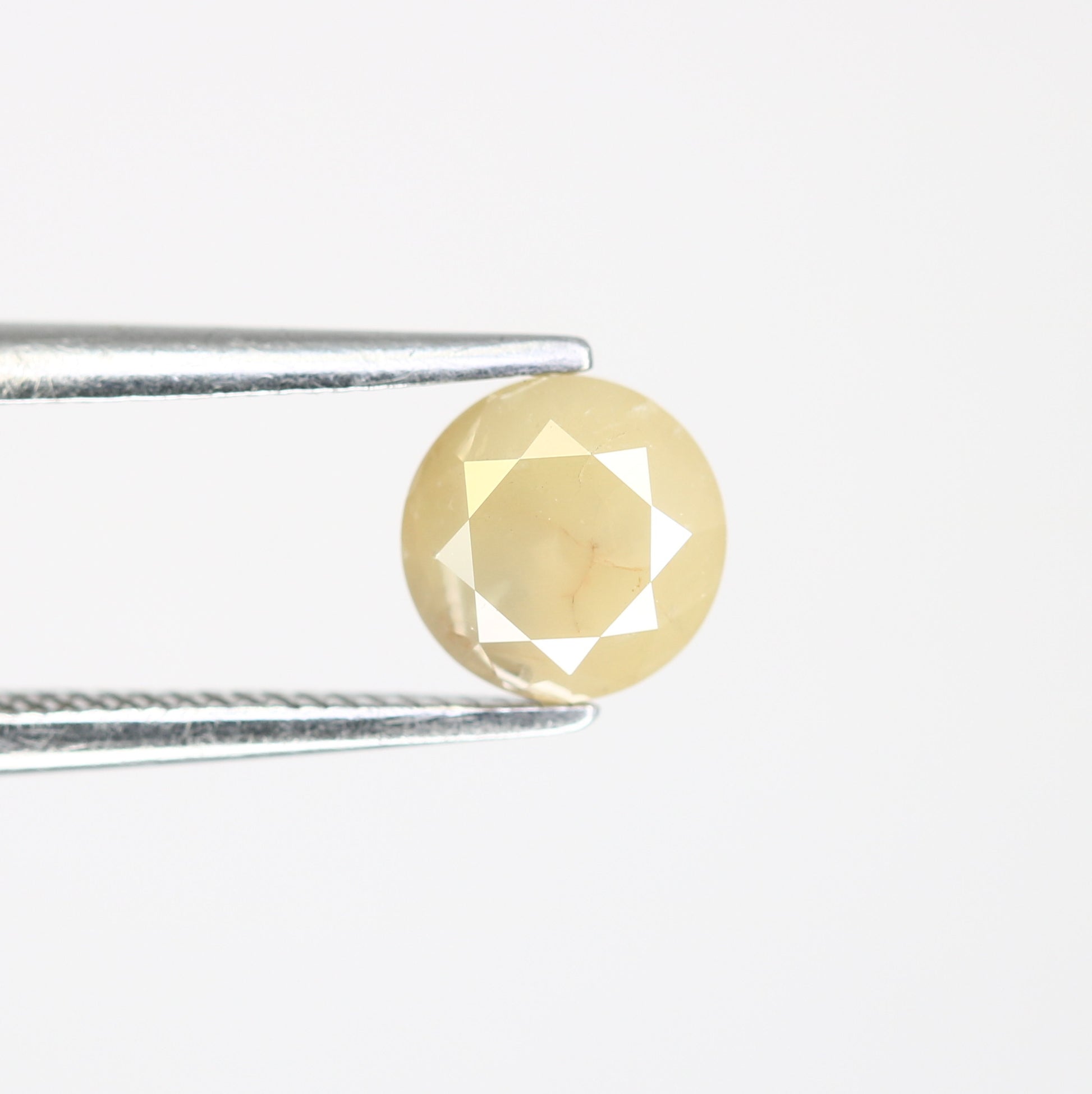 0.98 CT Loose Light Grey 5.70 MM Round Brilliant Cut Natural Diamond For Statement Ring - JayKrishna Diamond