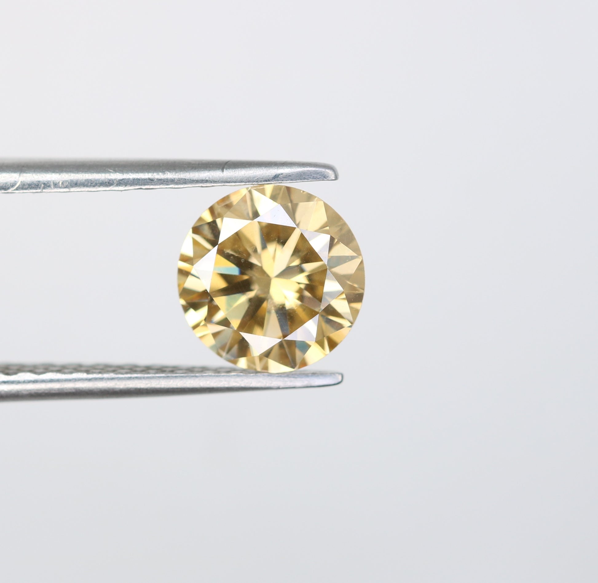 1.23 CT Round Brilliant Cut Orange Moissanite Diamond For Engagement Ring - JayKrishna Diamond