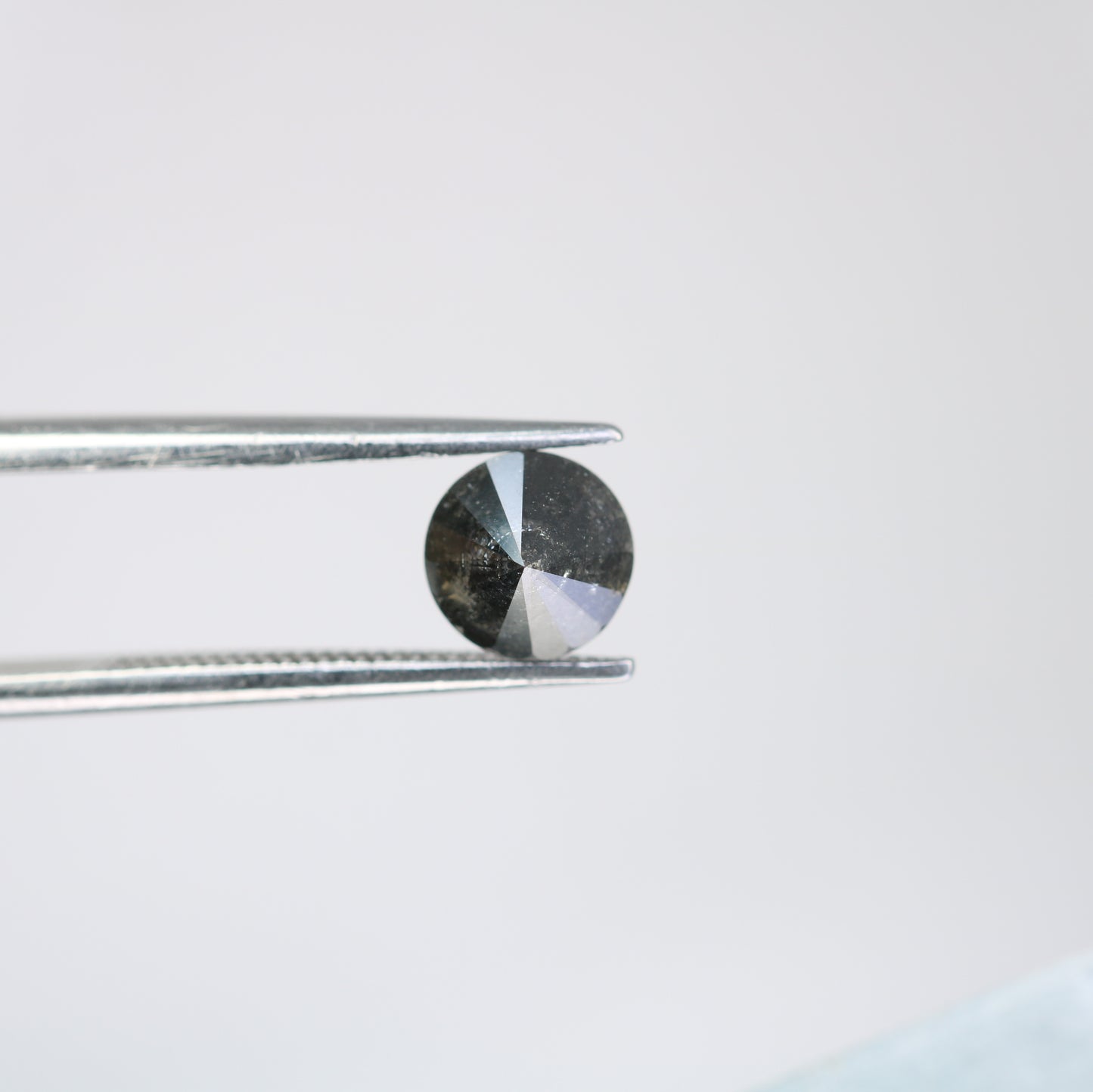 0.98 CT Round Brilliant Cut Salt and Pepper Diamond For Engagement Ring - JayKrishna Diamond