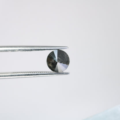 0.98 CT Round Brilliant Cut Salt and Pepper Diamond For Engagement Ring - JayKrishna Diamond