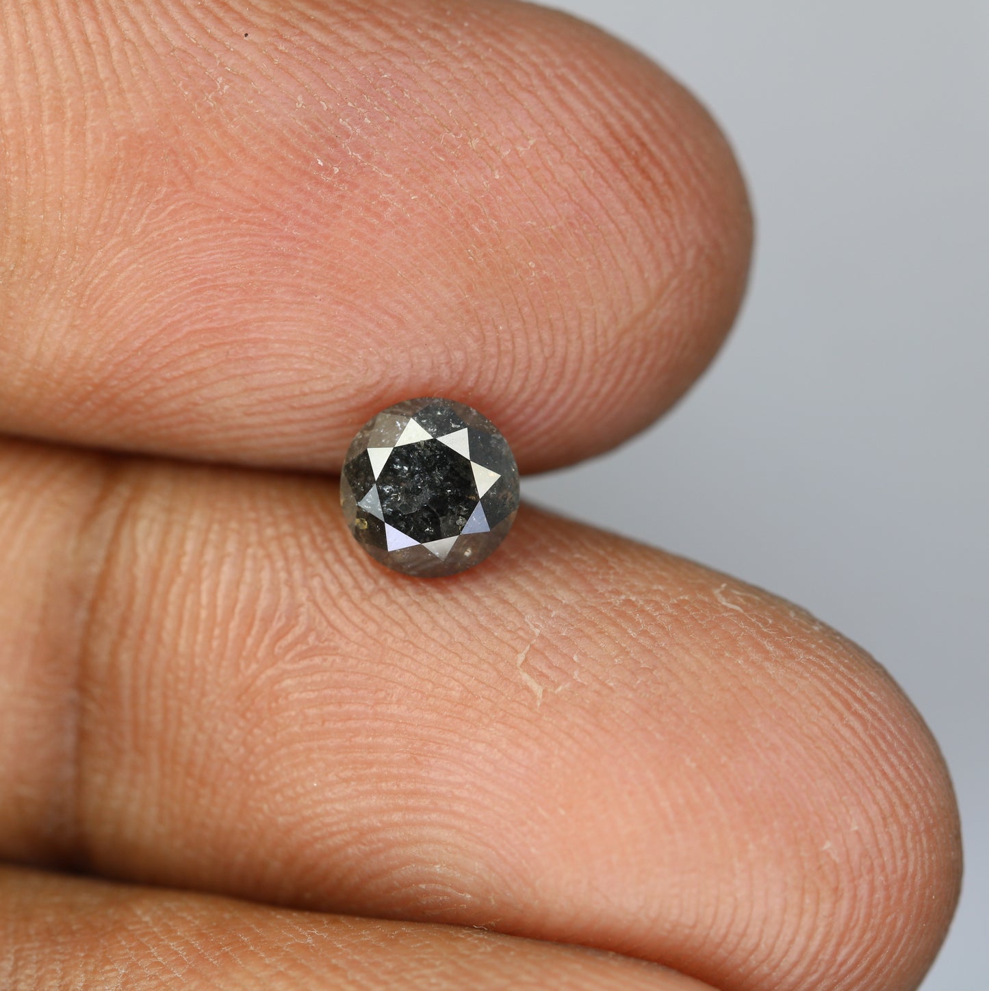 0.98 CT Round Brilliant Cut Salt and Pepper Diamond For Engagement Ring - JayKrishna Diamond