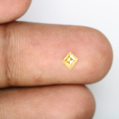 0.28 CT 4.90 MM Kite Shape Natural Fancy Yellow Diamond – Ideal for Designer Rings | Stunning Fancy Yellow Kite Diamond - JayKrishna Diamond