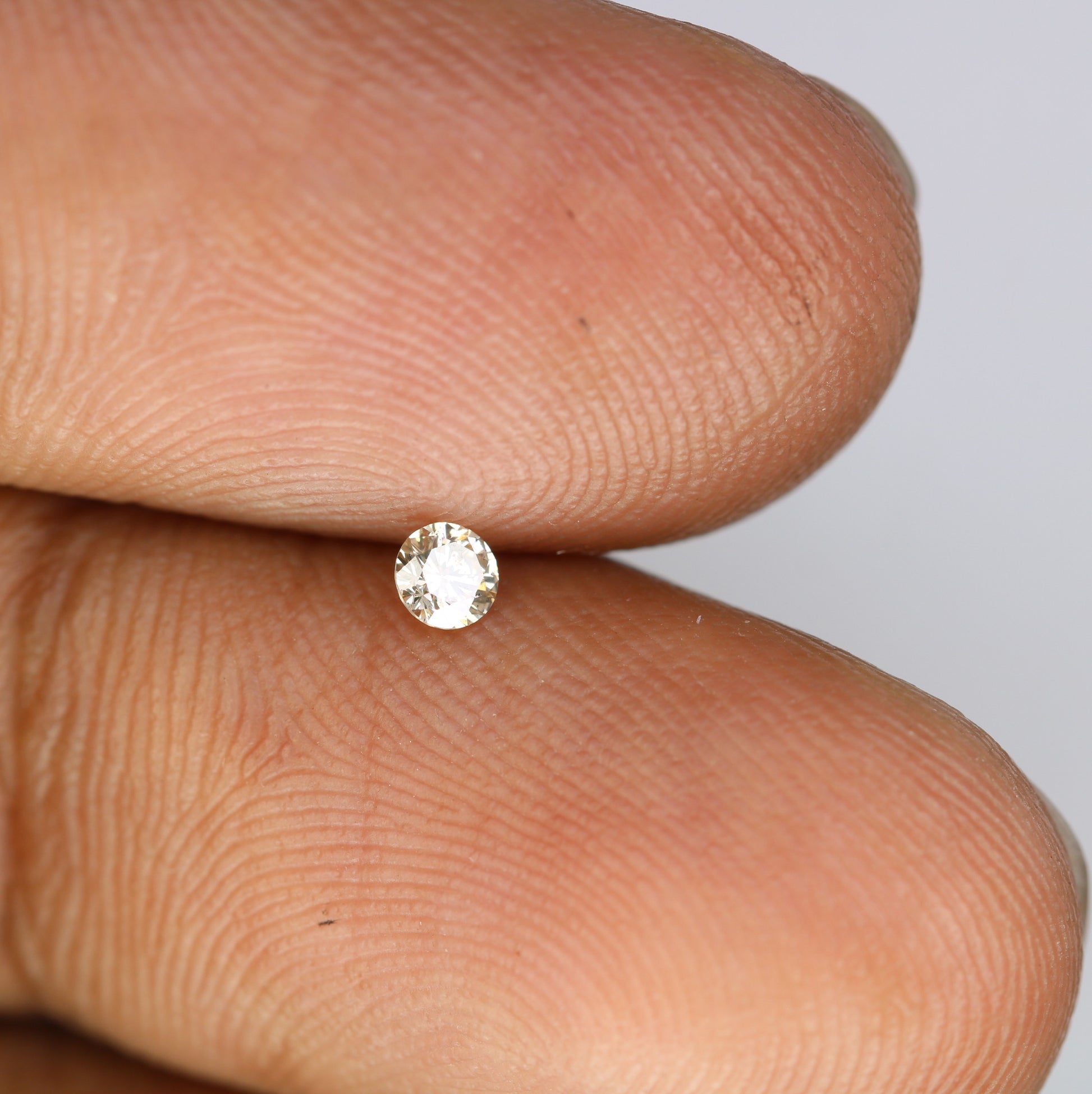 0.09 CT Light Yellow Round Salt and Pepper Diamond 2.90 MM for Unique Engagement Rings, Custom Jewelry and Elegant Earrings - JayKrishna Diamond