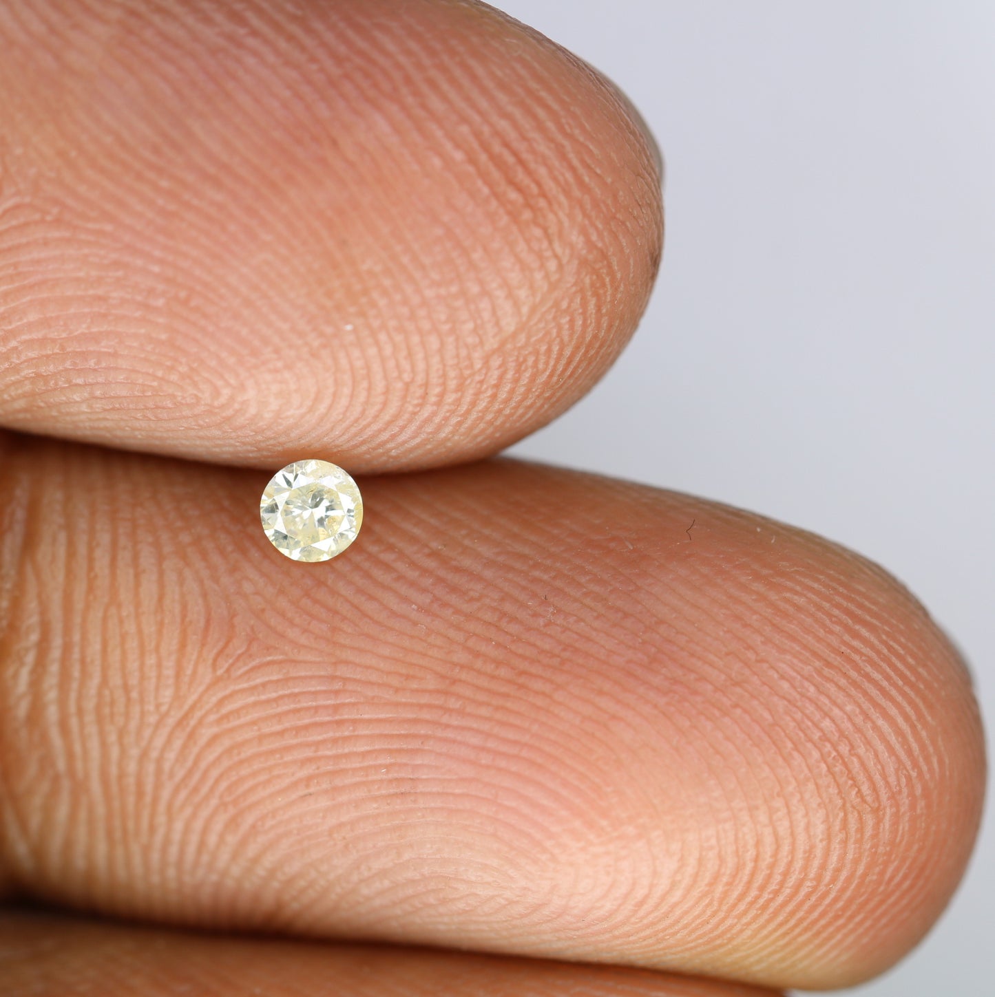 0.12 CT Round Brilliant Cut Natural Light Yellow Diamond – 3.00 x 1.90 MM, Ideal for Engagement Rings, Custom Jewelry, and Fine Accessories - JayKrishna Diamond