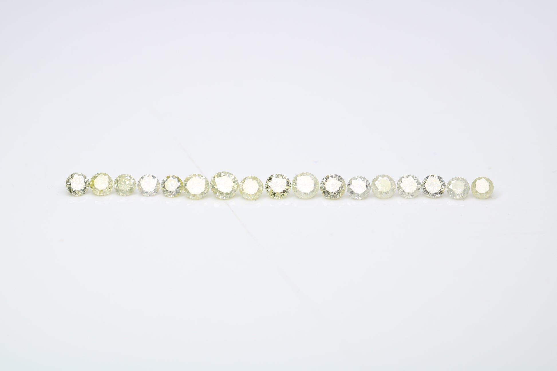 1.19 CT 2.30 To 2.80 MM Mix light Yellow Brilliant Cut Round Diamond For Engagement Ring - JayKrishna Diamond