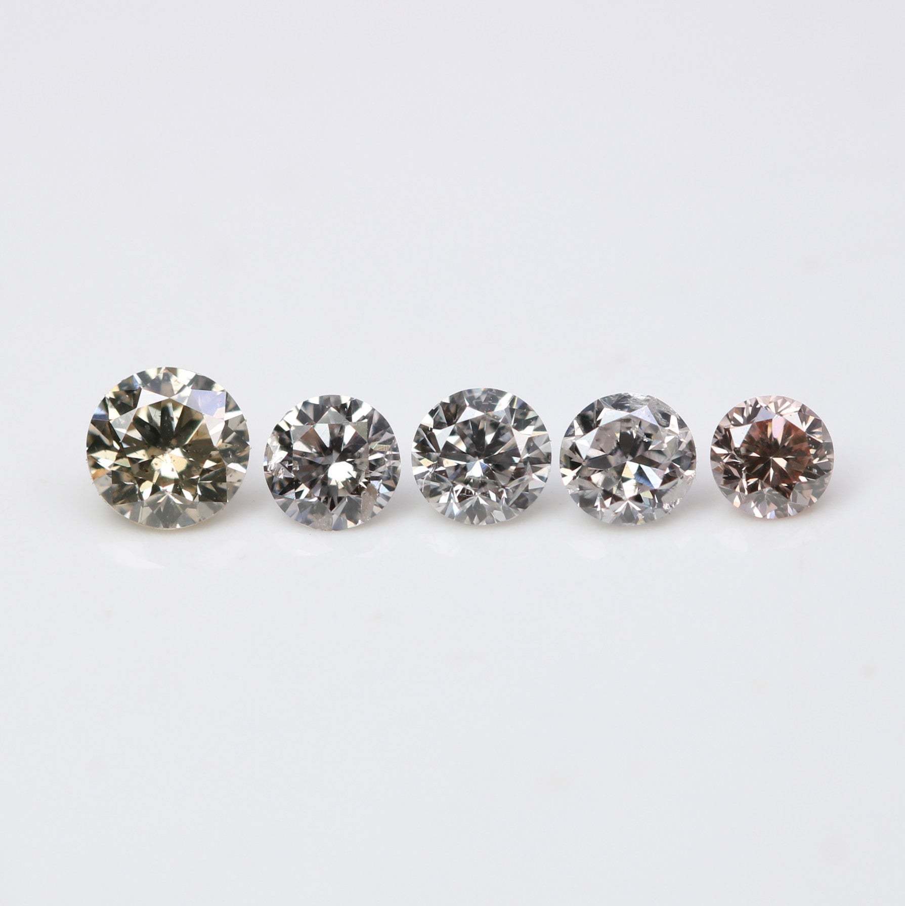 0.31 CT Fancy Mixed Light Brilliant Cut Round Diamonds (2.20 to 2.90 MM) – Ideal for Engagement Rings | Sparkling Round Diamond Jewelry - JayKrishna Diamond