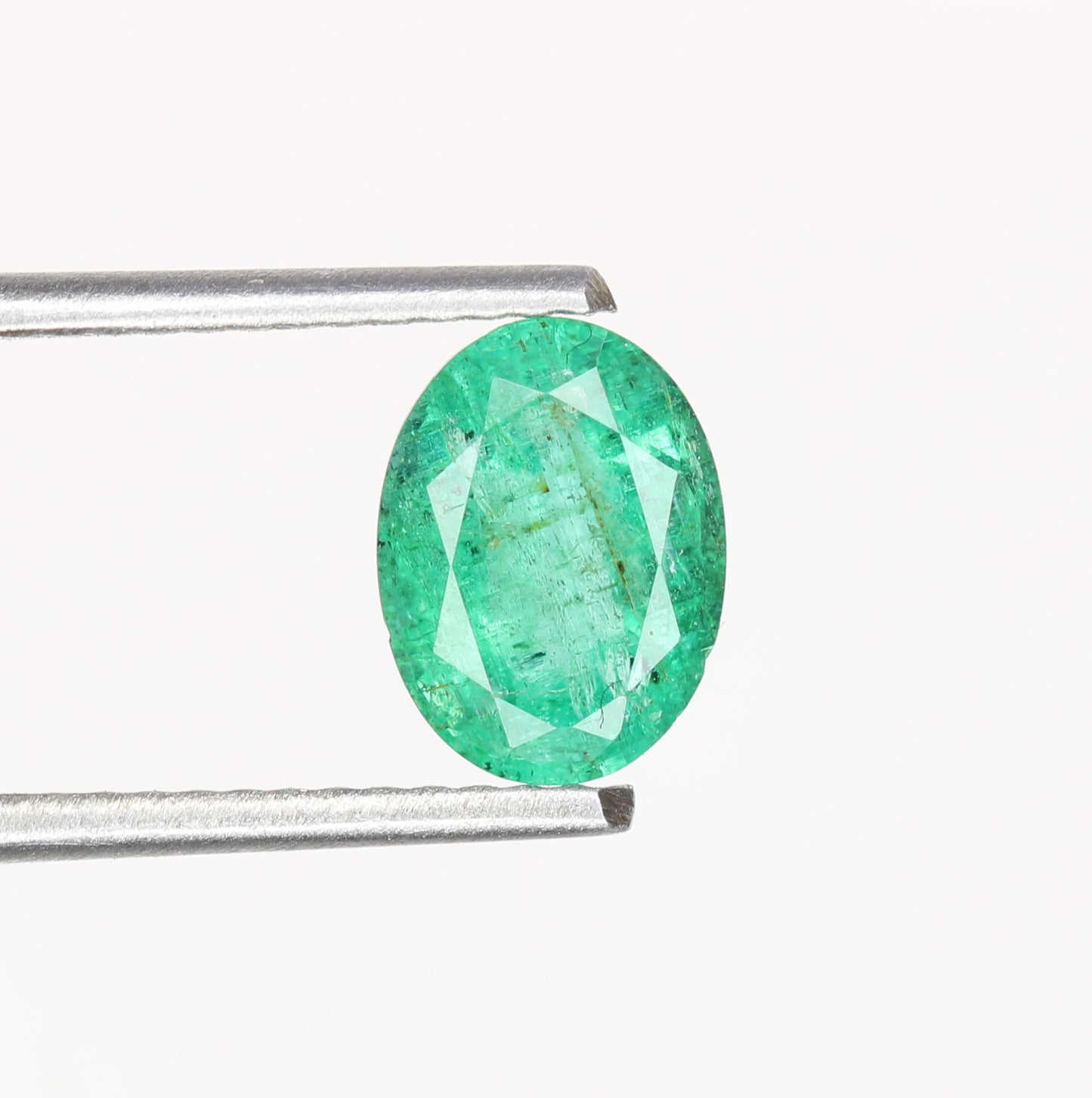 1.19 CT Oval Cut Beautiful Green Emerald Sapphire Gemstone For Wedding Ring - JayKrishna Diamond