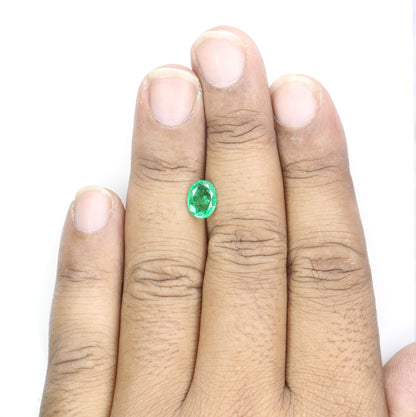1.31 CT Green Emerald Sapphire Oval Cut Gemstone For Promise Ring - JayKrishna Diamond