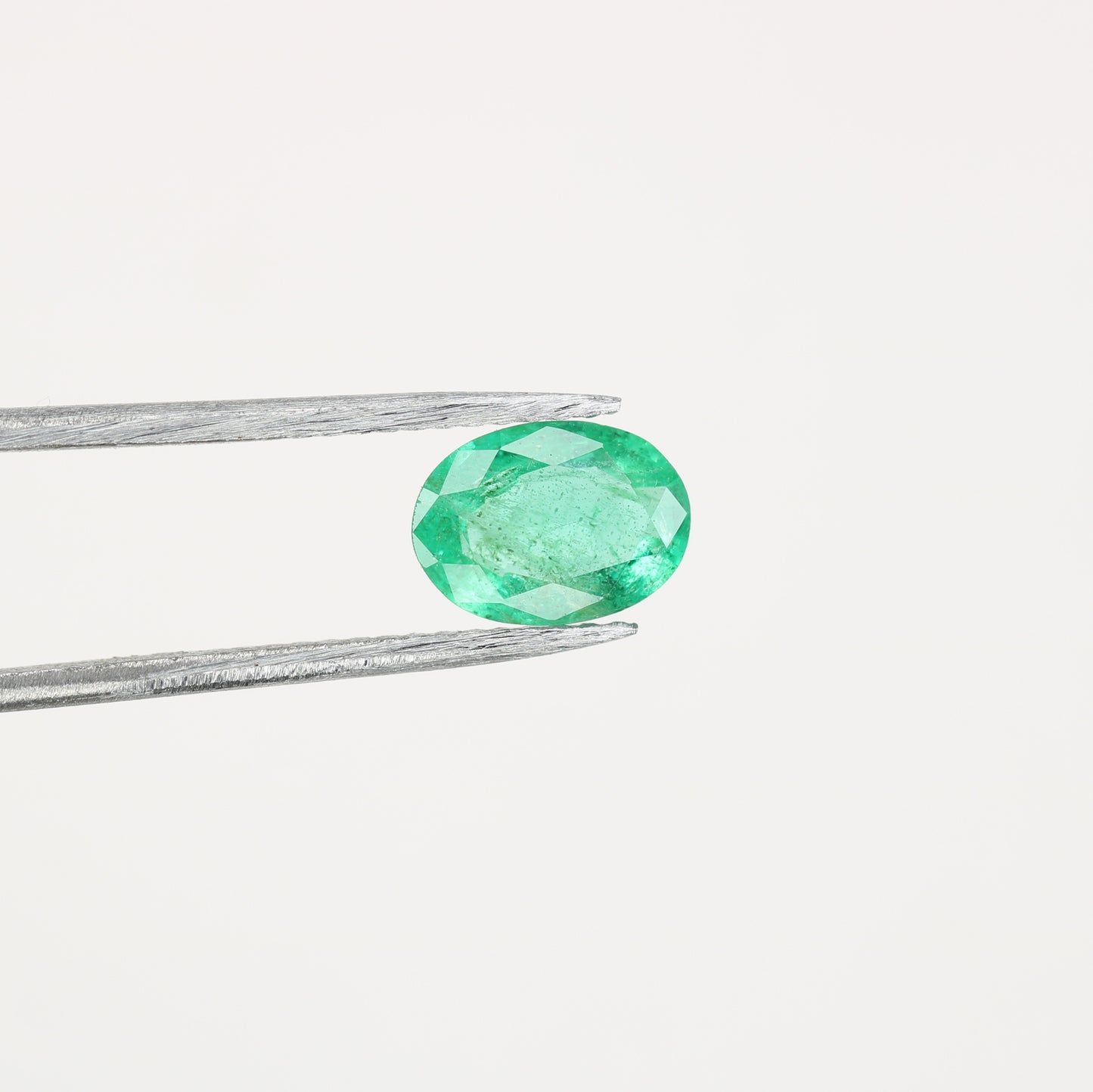 0.81 CT Green Emerald Oval Shape Loose Natural Gemstone For Wedding Ring - JayKrishna Diamond