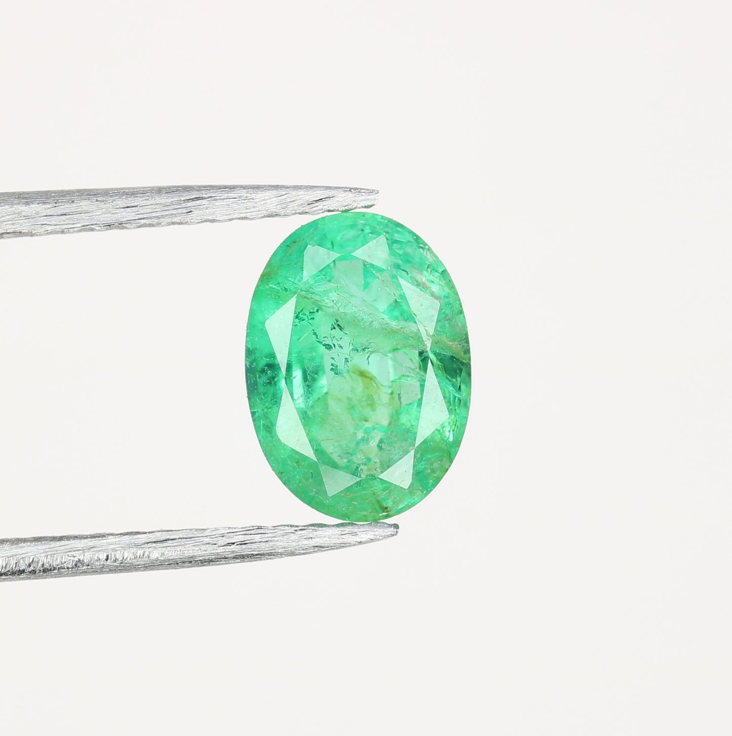 1.05 CT Natural Green Emerald Oval Shape Galaxy Gemstone For Engagement Ring - JayKrishna Diamond