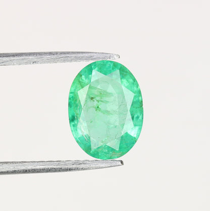 1.40 CT 8.88 MM Green Emerald Oval Cut Galaxy Loose Gemstone For Proposal Ring - JayKrishna Diamond