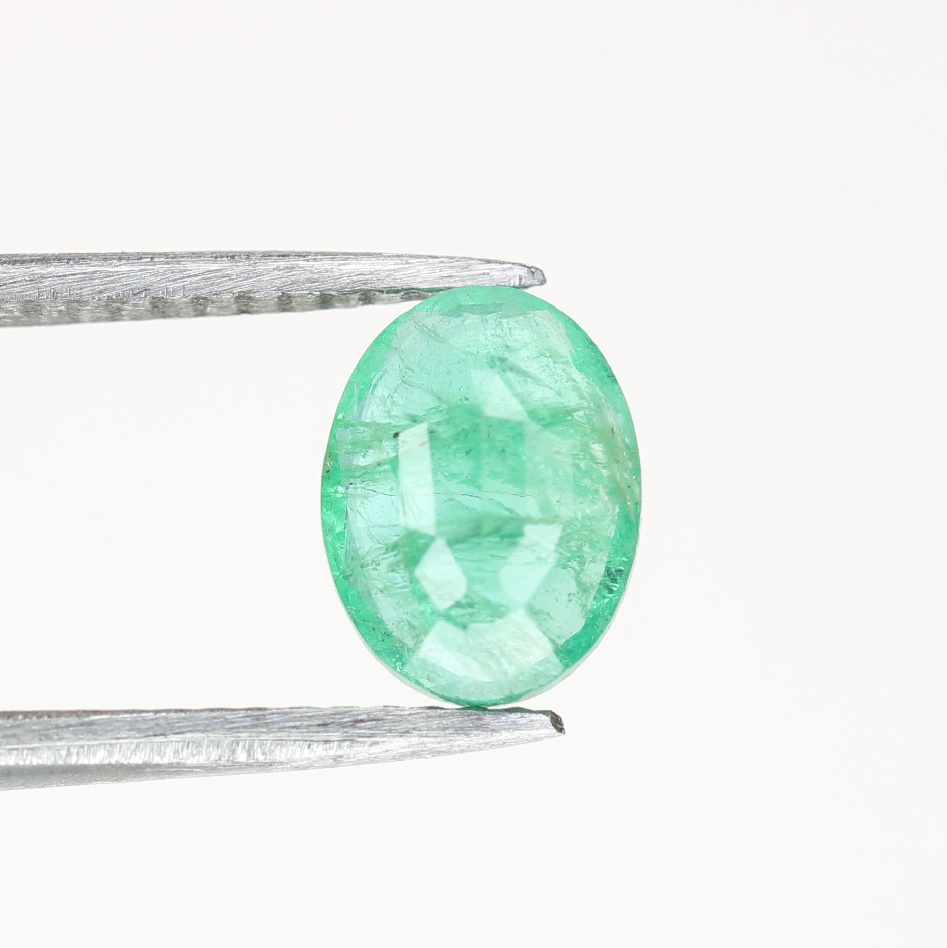 1.09 CT 8.01 CT Natural Green Emerald Oval Cut Gemstone For Wedding Ring - JayKrishna Diamond