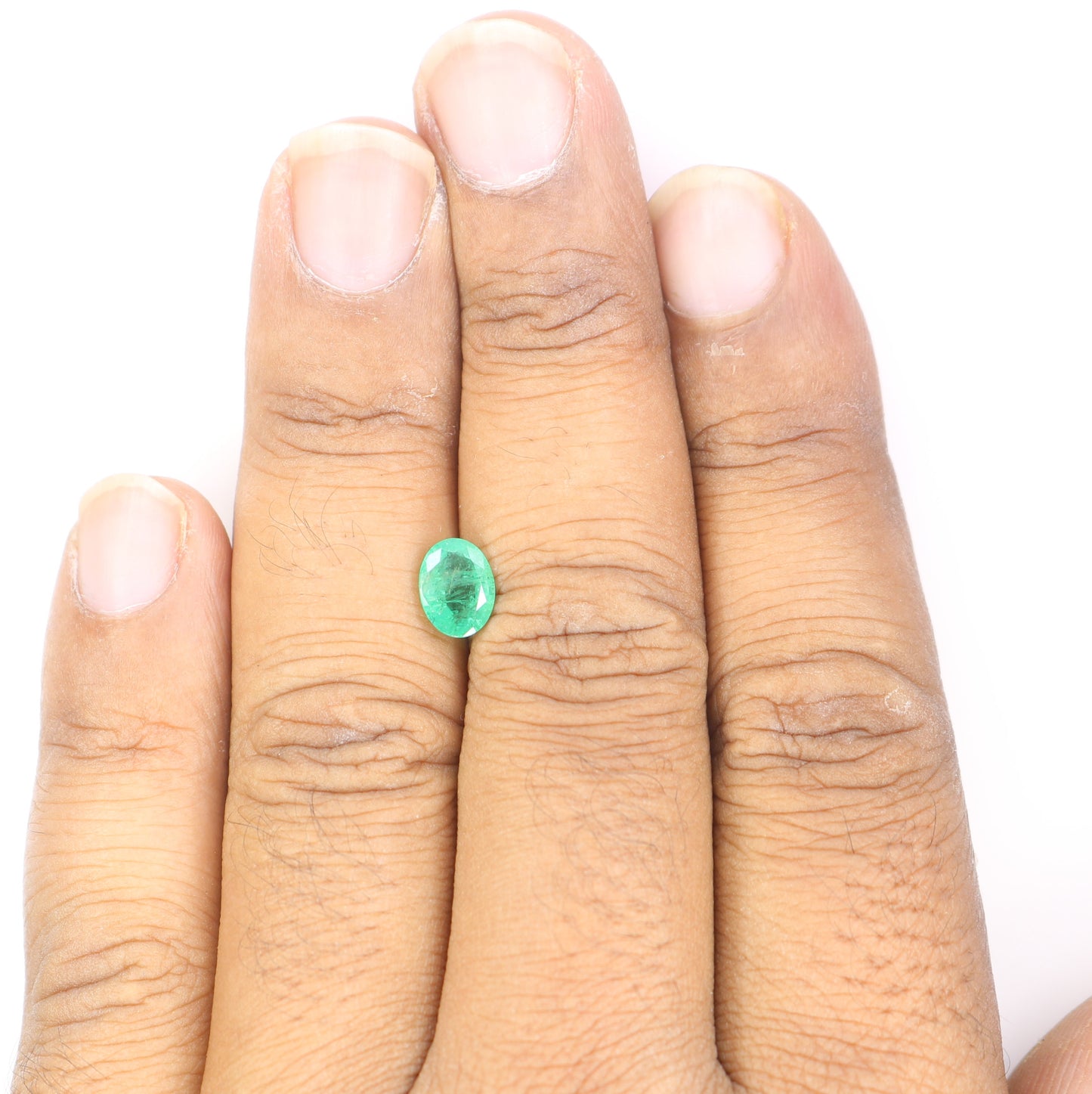 1.09 CT 8.01 CT Natural Green Emerald Oval Cut Gemstone For Wedding Ring - JayKrishna Diamond