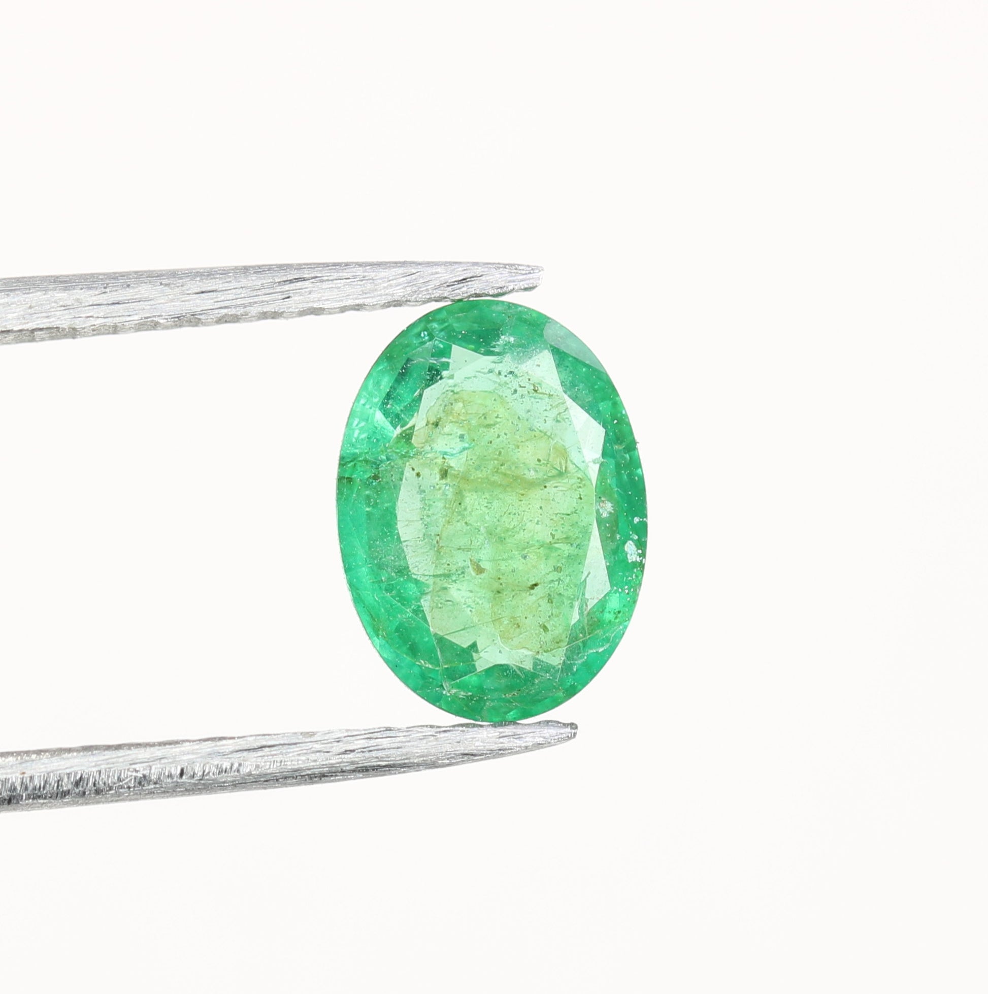 0.91 CT 8.15 CT Natural Green Emerald Oval Shape Fancy Gemstone For Statement Jewelry - JayKrishna Diamond