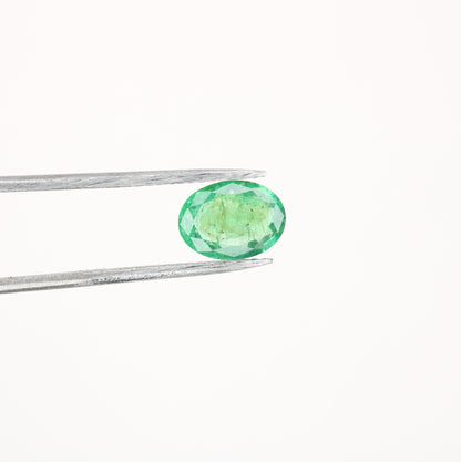 0.91 CT 8.15 CT Natural Green Emerald Oval Shape Fancy Gemstone For Statement Jewelry - JayKrishna Diamond