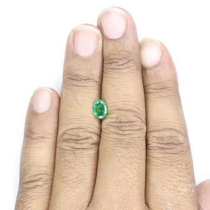 0.91 CT 8.15 CT Natural Green Emerald Oval Shape Fancy Gemstone For Statement Jewelry - JayKrishna Diamond