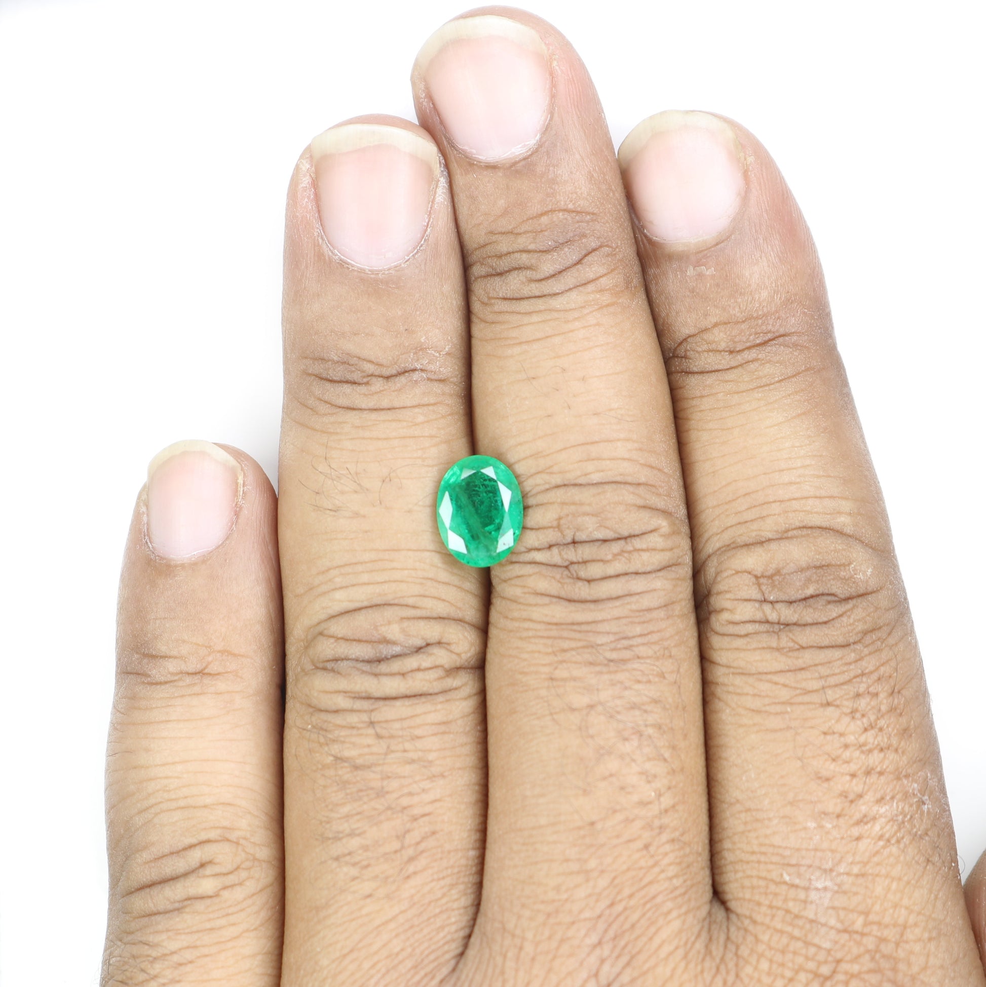 2.42 CT 10.57 MM Big Oval Shape Natural Green Emerald Loose Galaxy Gemstone For Proposal Ring - JayKrishna Diamond