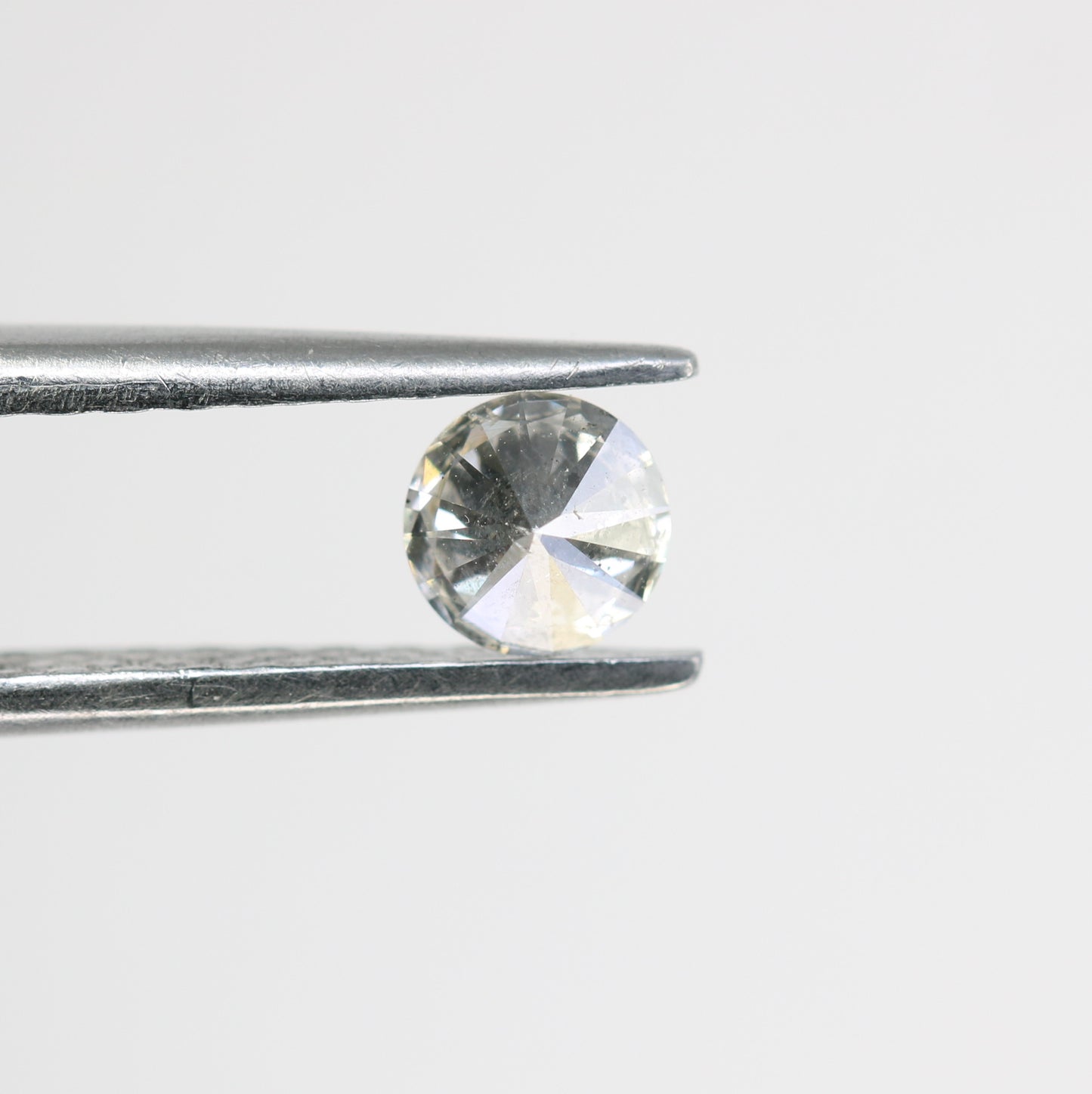 0.32 Carat Natural Salt and Pepper Round Brilliant Cut Diamond – Ideal for Galaxy Rings | Unique Salt and Pepper Round Diamond - JayKrishna Diamond