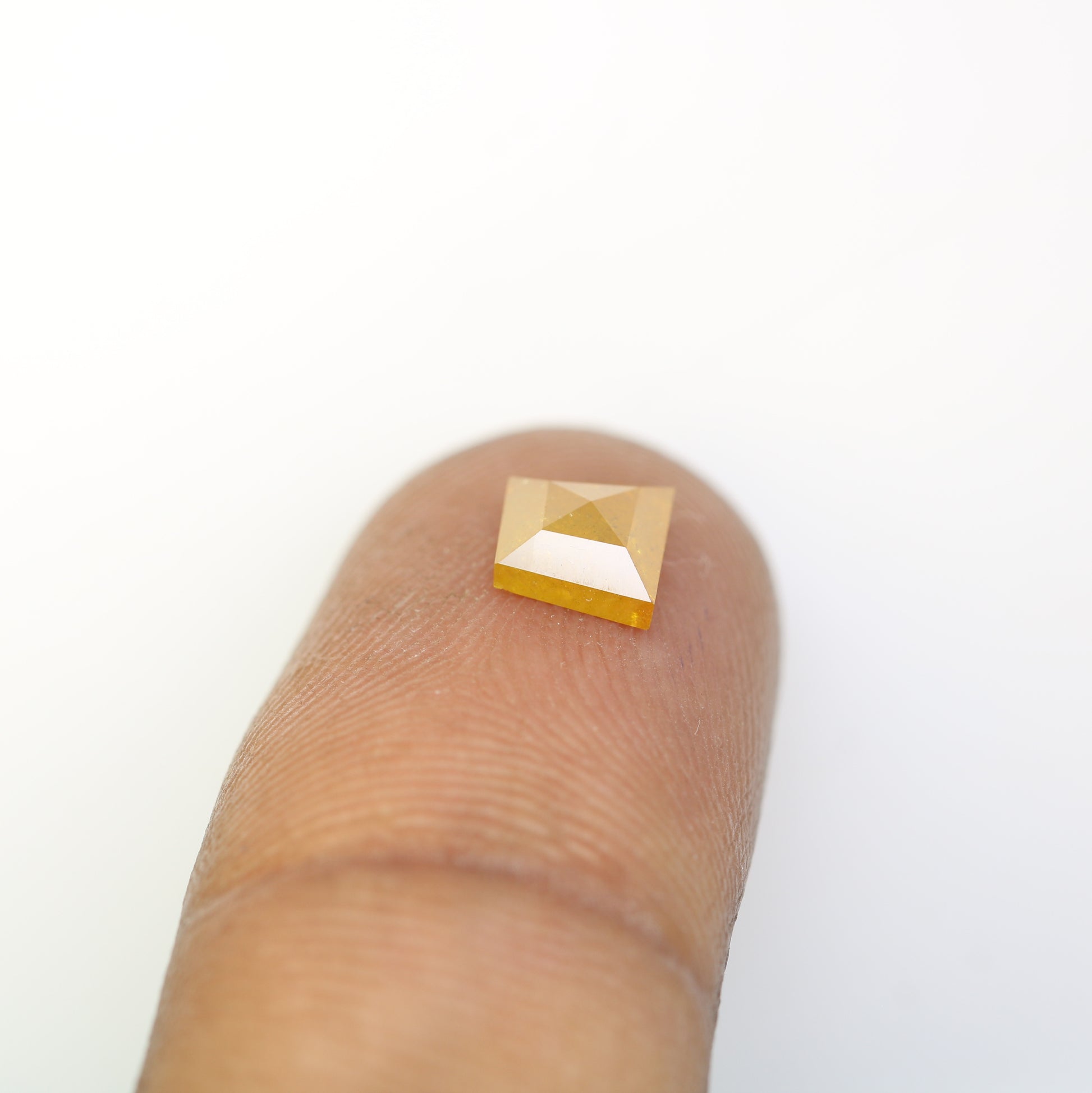 0.97 CT 5.60 MM Fancy Yellow Geometric Shape Loose Diamond For Engagement Ring - JayKrishna Diamond