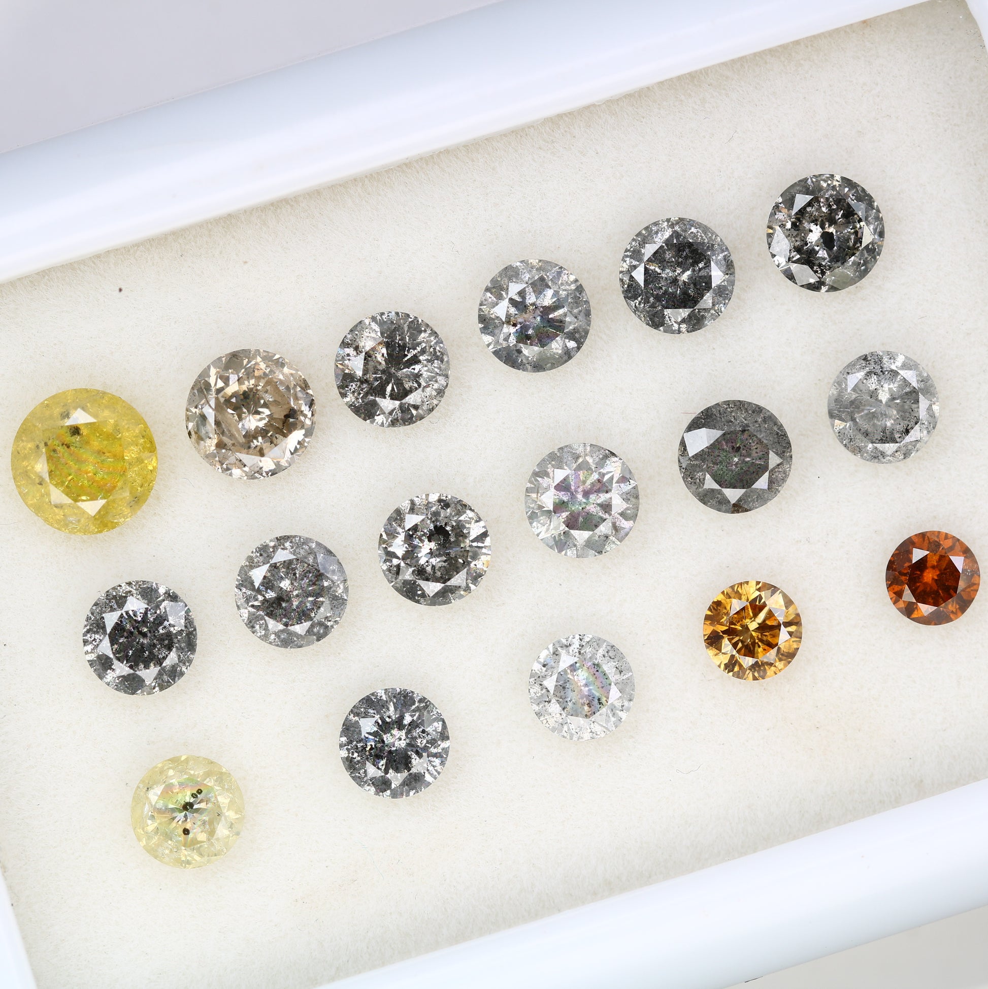 0.22 CT to 0.95 CT Round Brilliant Cut Natural Diamond – Ideal for Engagement Rings - JayKrishna Diamond