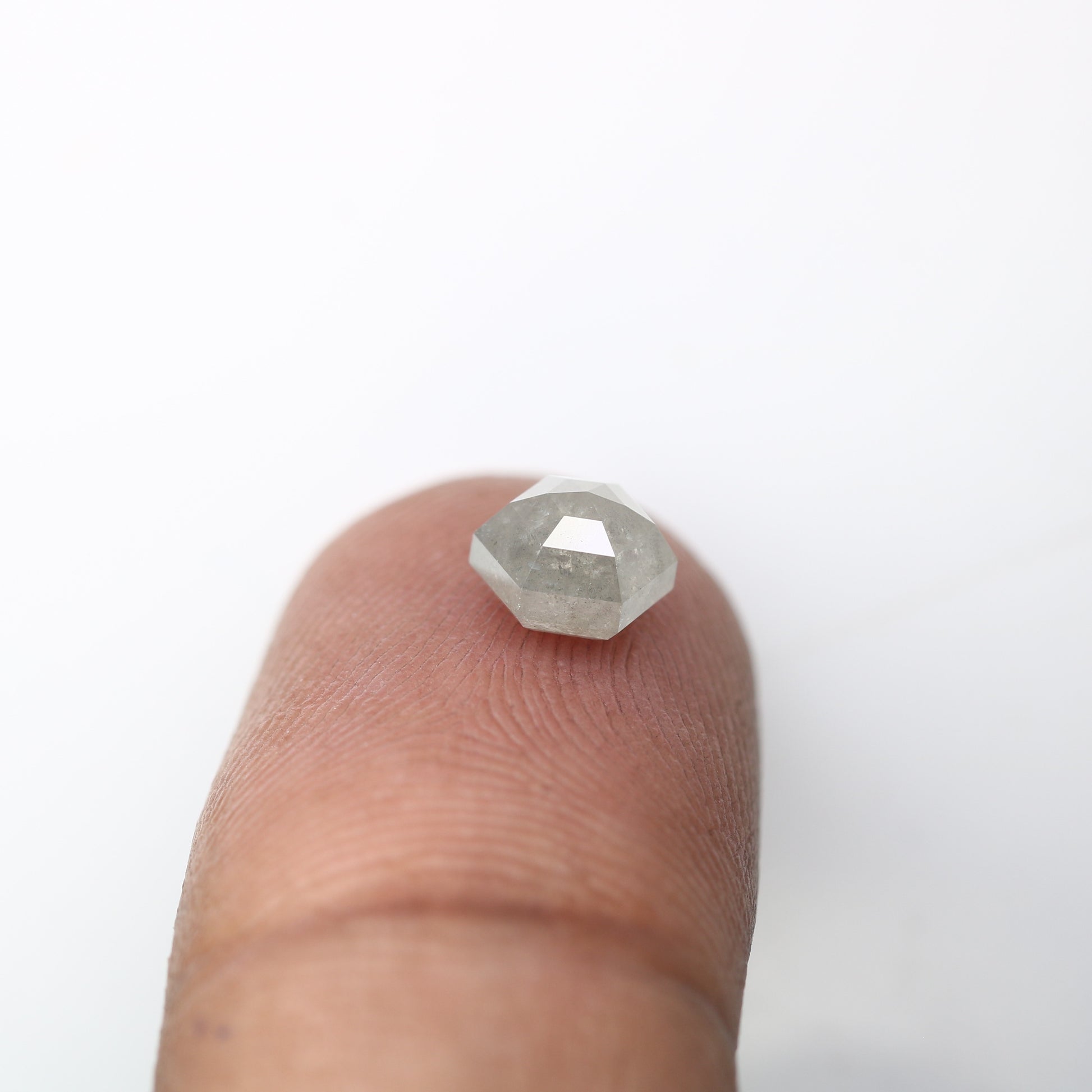 1.40 Carat Hexagon Shape Salt And Pepper Color Loose Diamond For Galaxy Ring - JayKrishna Diamond